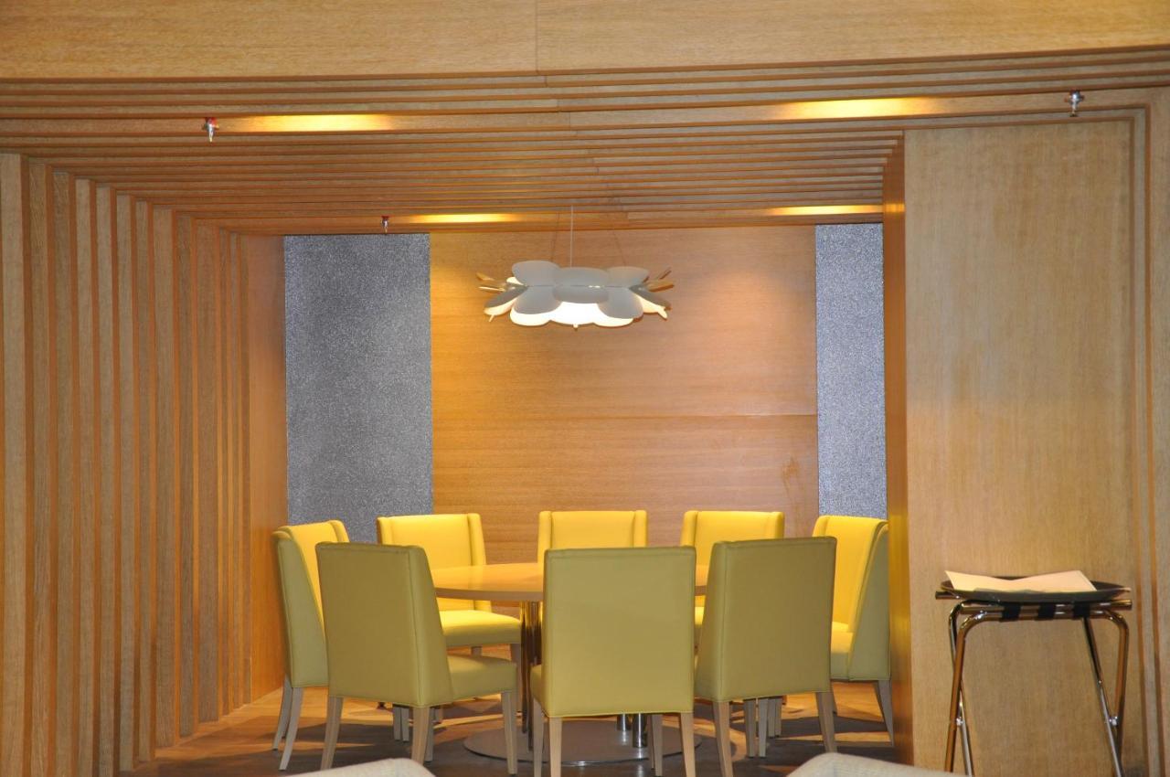 Lavender Hotel Al Nahda Dubaï Extérieur photo